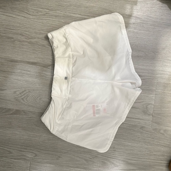 Nike shorts - Picture 2 of 3